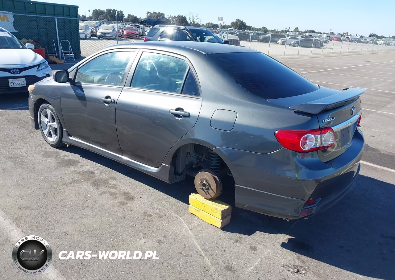 2012 Toyota Corolla S VIN:5YFBU4EE9CP052522 - 3
