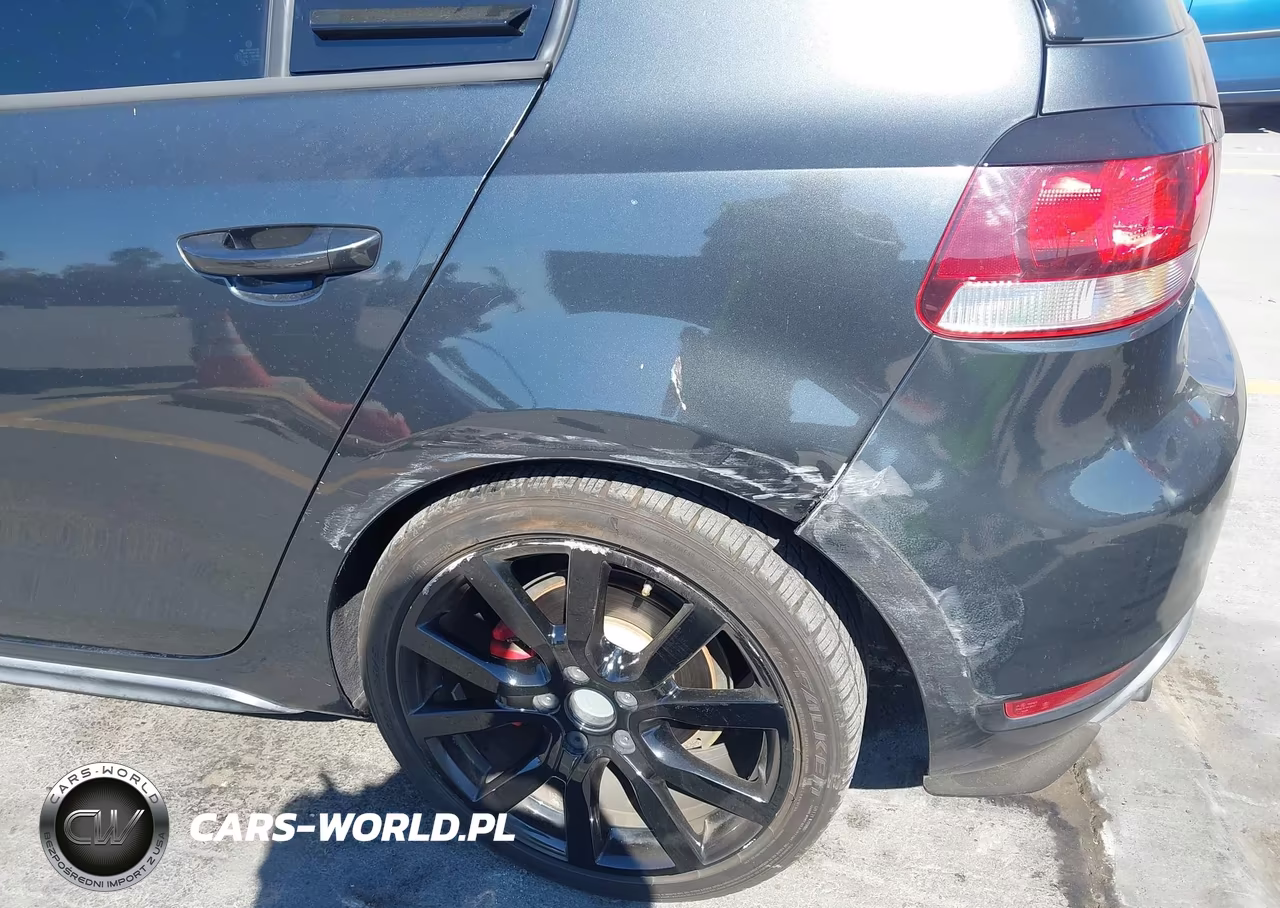 VOLKSWAGEN GTI VIN:WVWHD7AJ0CW148741 - 12