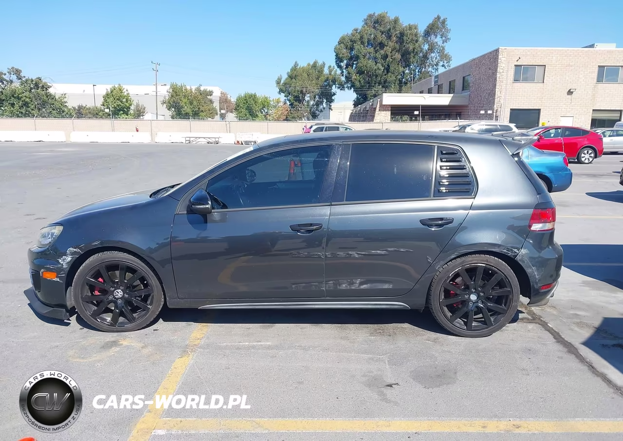 VOLKSWAGEN GTI VIN:WVWHD7AJ0CW148741 - 15