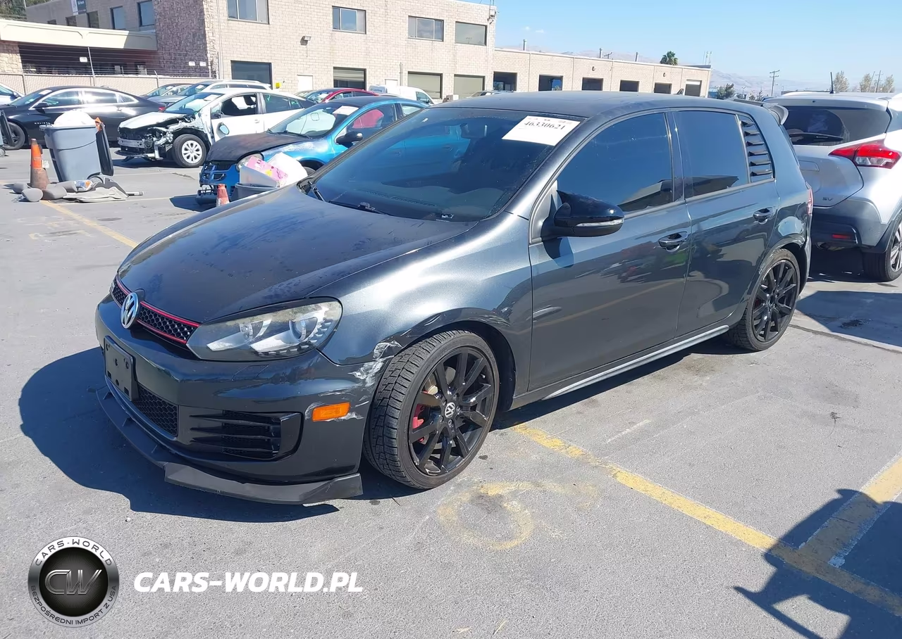 VOLKSWAGEN GTI VIN:WVWHD7AJ0CW148741 - 2