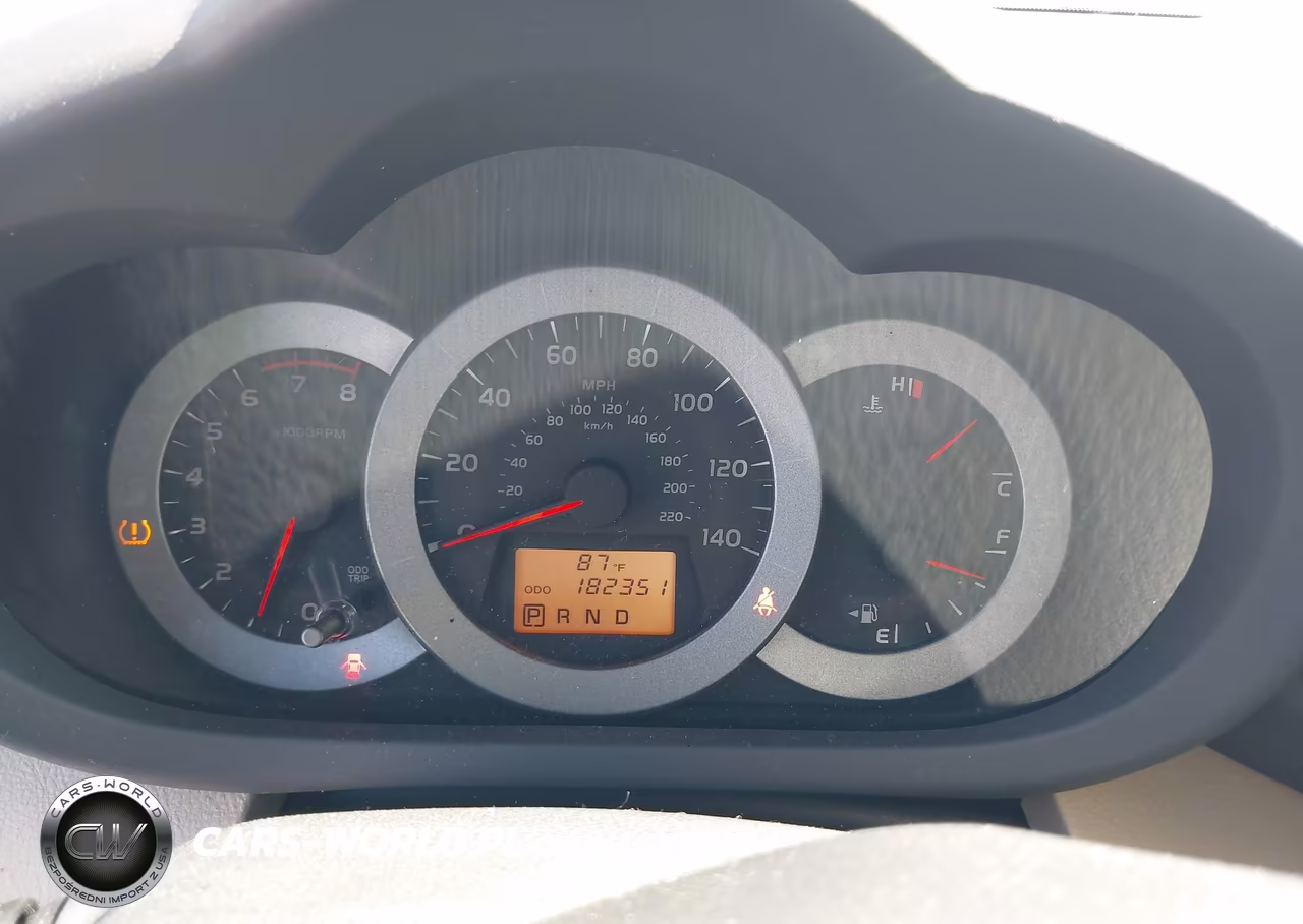 2011 Toyota Rav4 VIN:2T3ZF4DV2BW098322 - 7