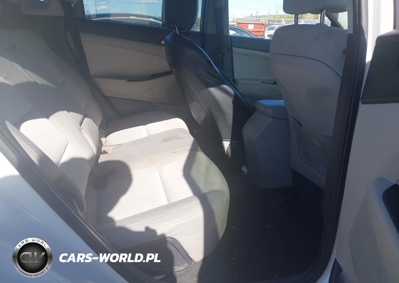 2017 Hyundai Tucson Se VIN:KM8J33A43HU279958 - 8