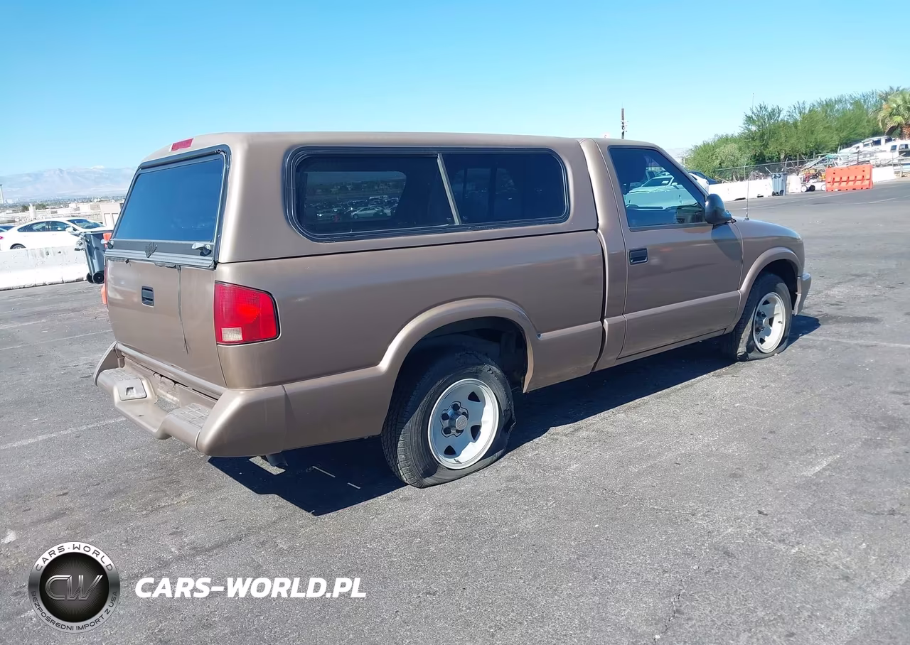 1996 Chevrolet S Truck S10 VIN:1GCCS14W2T8178168 - 4