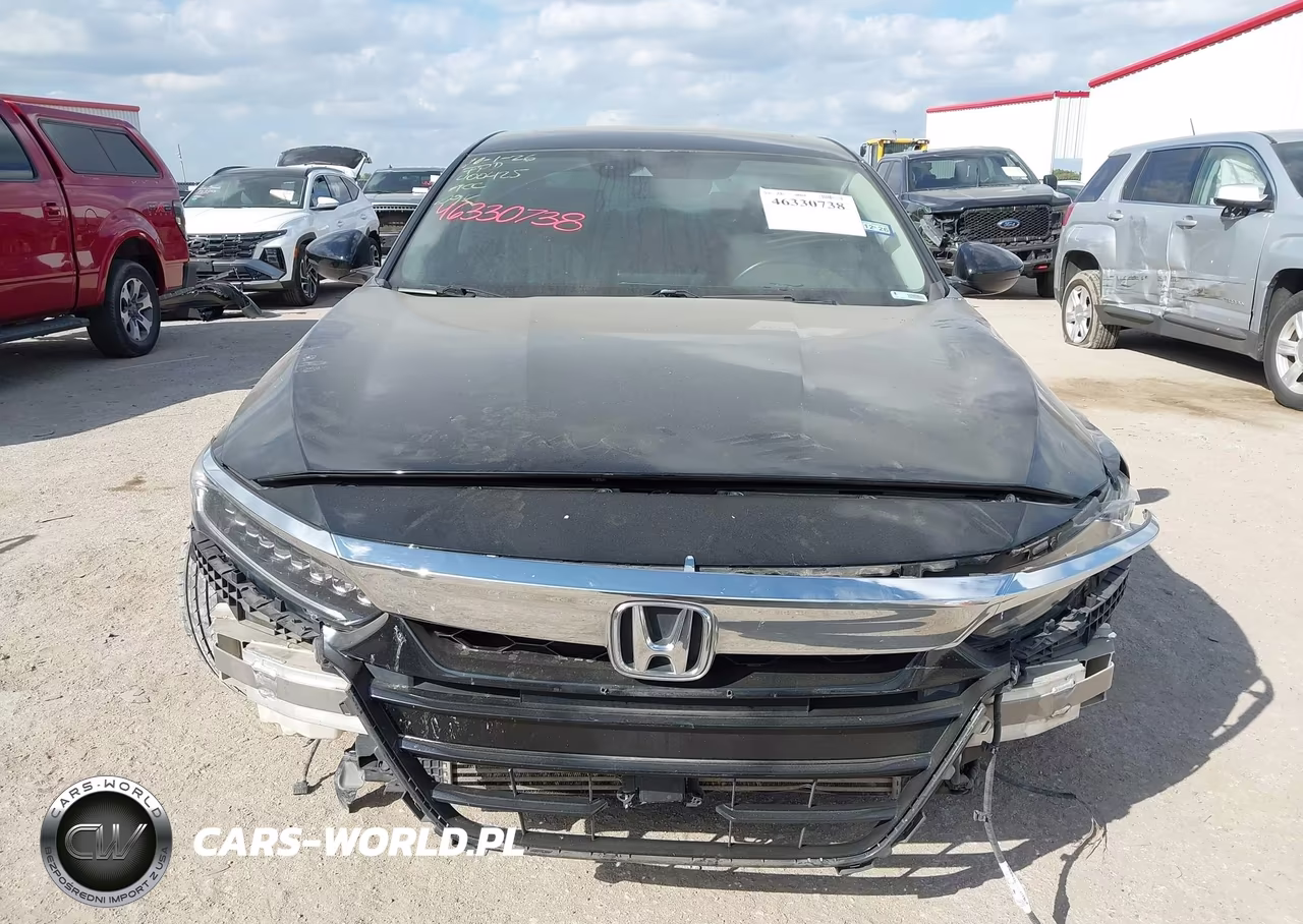 2018 Honda Accord Touring 2.0T VIN:1HGCV2F90JA010914 - 12