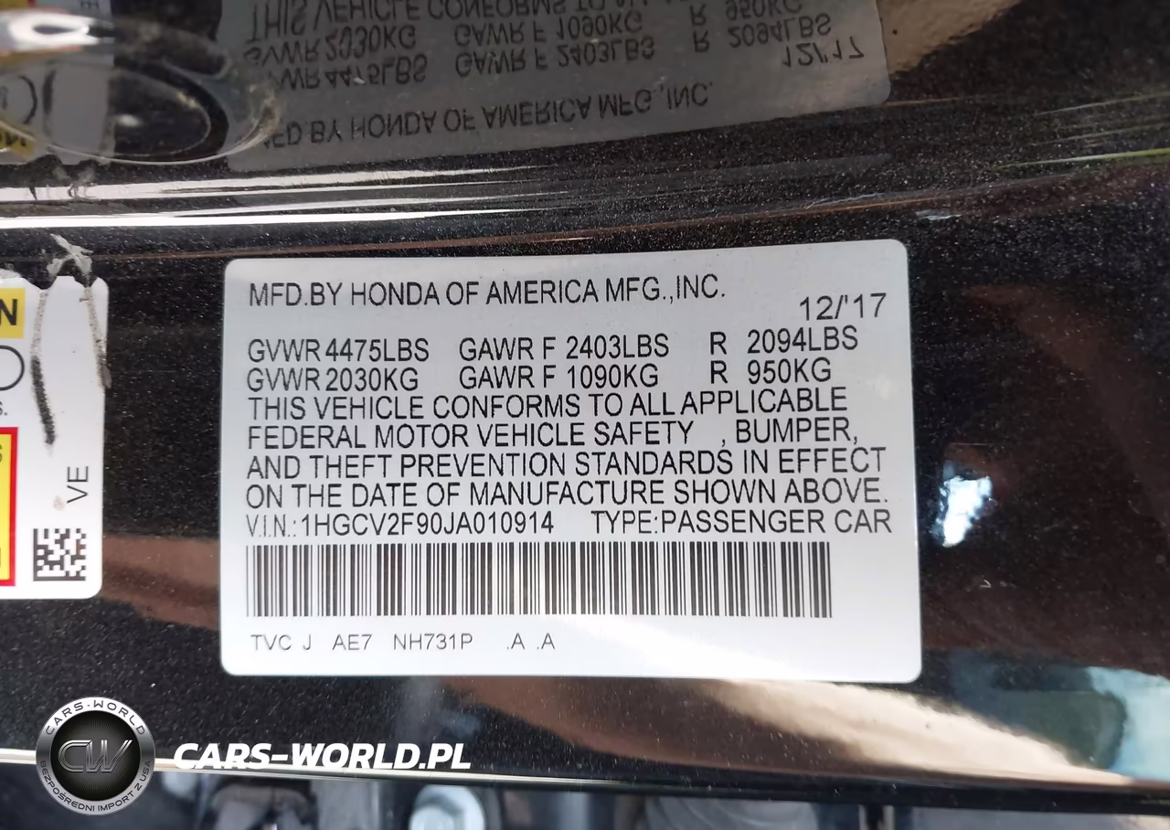 2018 Honda Accord Touring 2.0T VIN:1HGCV2F90JA010914 - 9