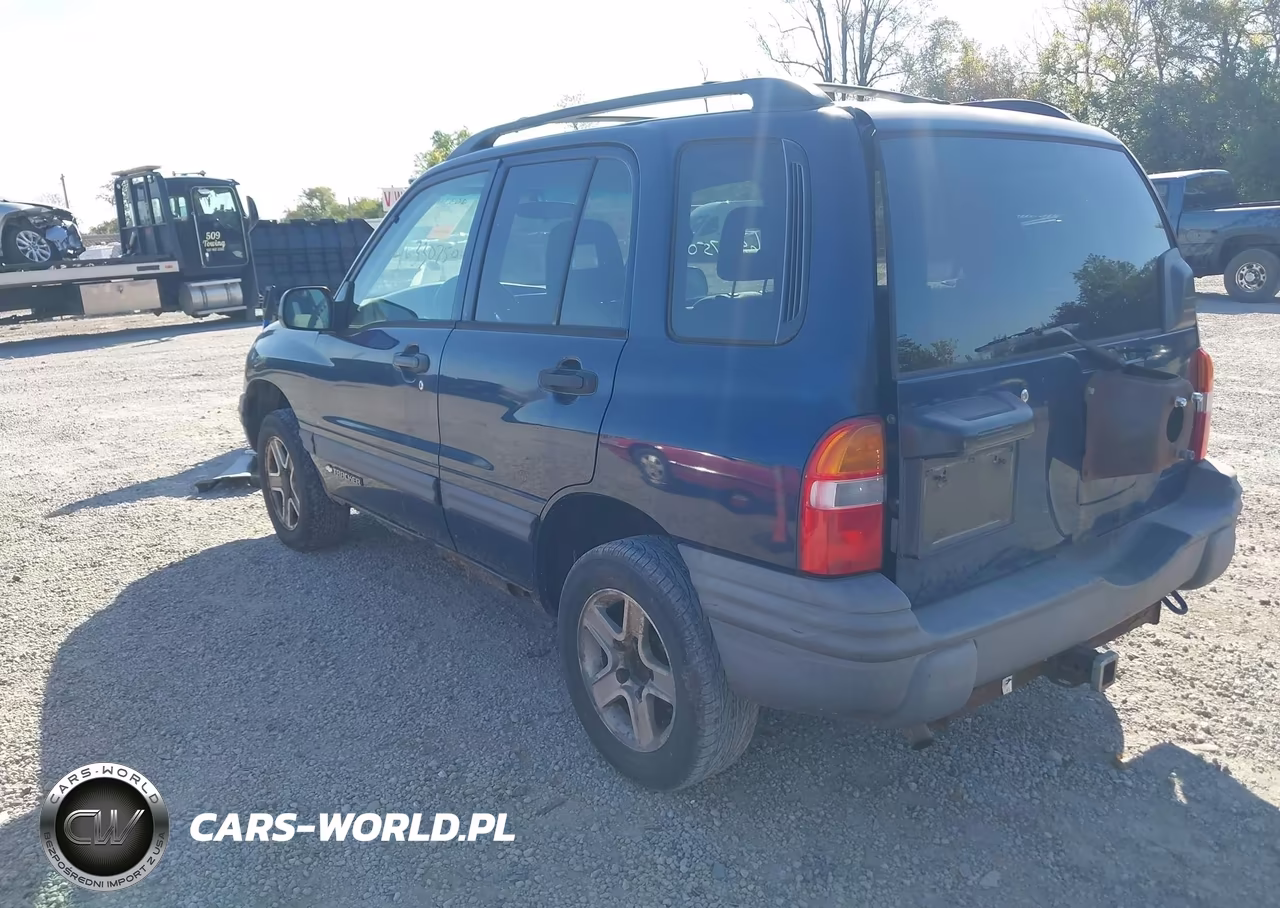 2003 Chevrolet Tracker Hard Top Base VIN:2CNBE13C036917436 - 3