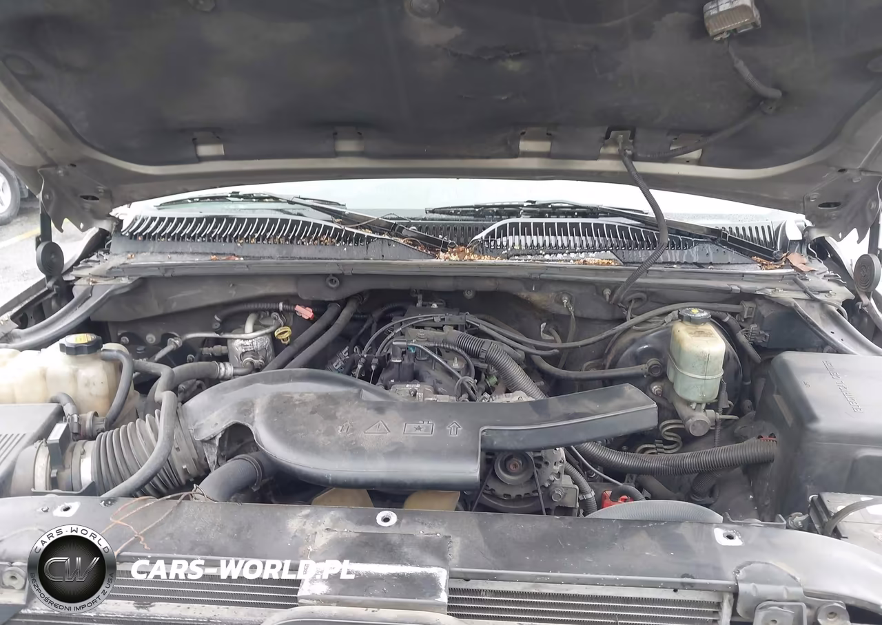 2001 Chevrolet Tahoe Ls VIN:1GNEC13T51R210316 - 10
