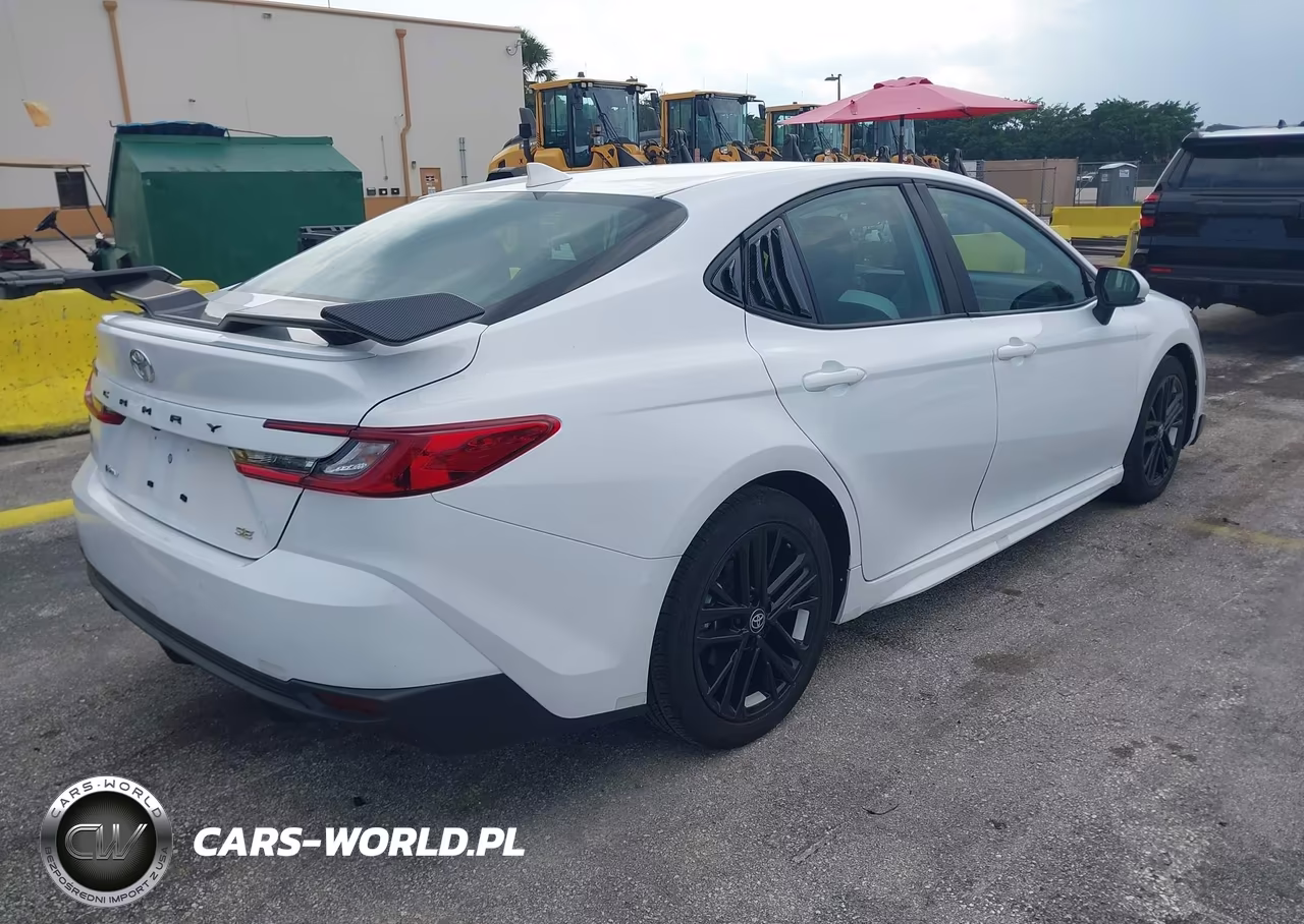 2025 Toyota Camry Se VIN:4T1DAACK3SU649414 - 4