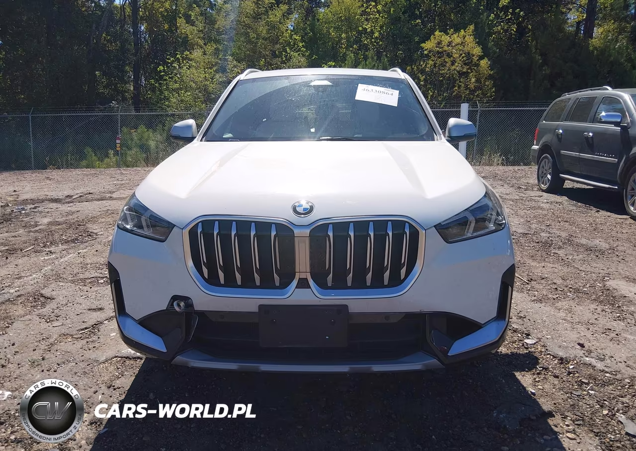 2023 BMW X1 xDrive28I VIN:WBX73EF08P5W13400 - 13