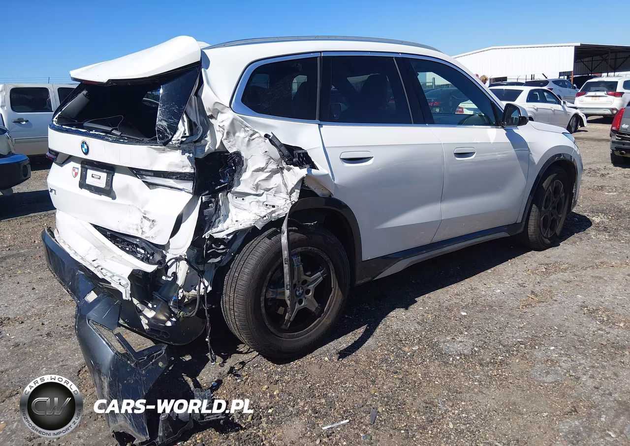 2023 BMW X1 xDrive28I VIN:WBX73EF08P5W13400 - 4