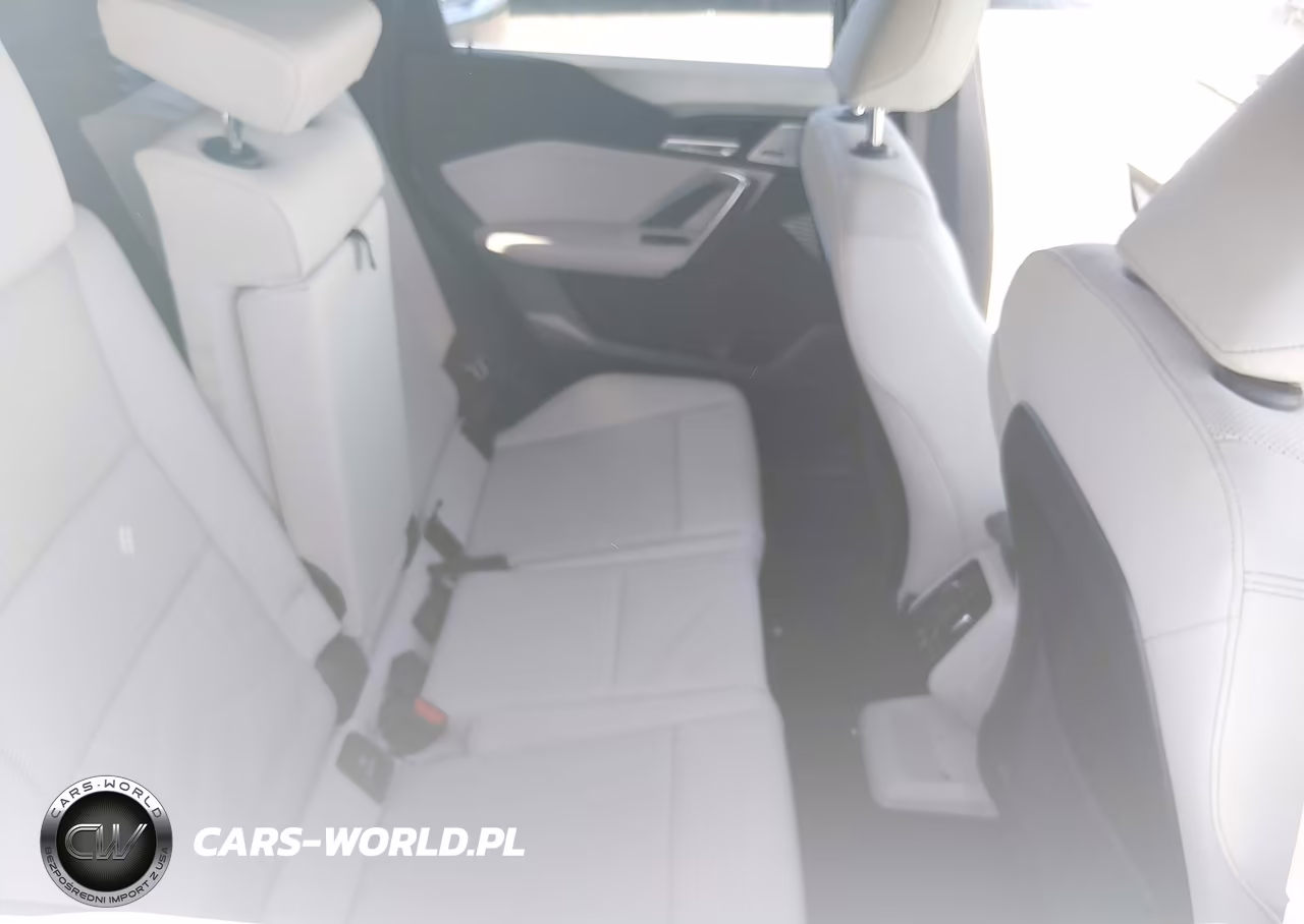 2023 BMW X1 xDrive28I VIN:WBX73EF08P5W13400 - 8