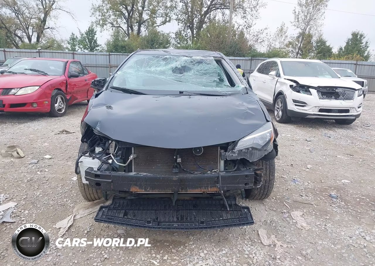 2017 Toyota Corolla Le VIN:2T1BURHE4HC845937 - 12