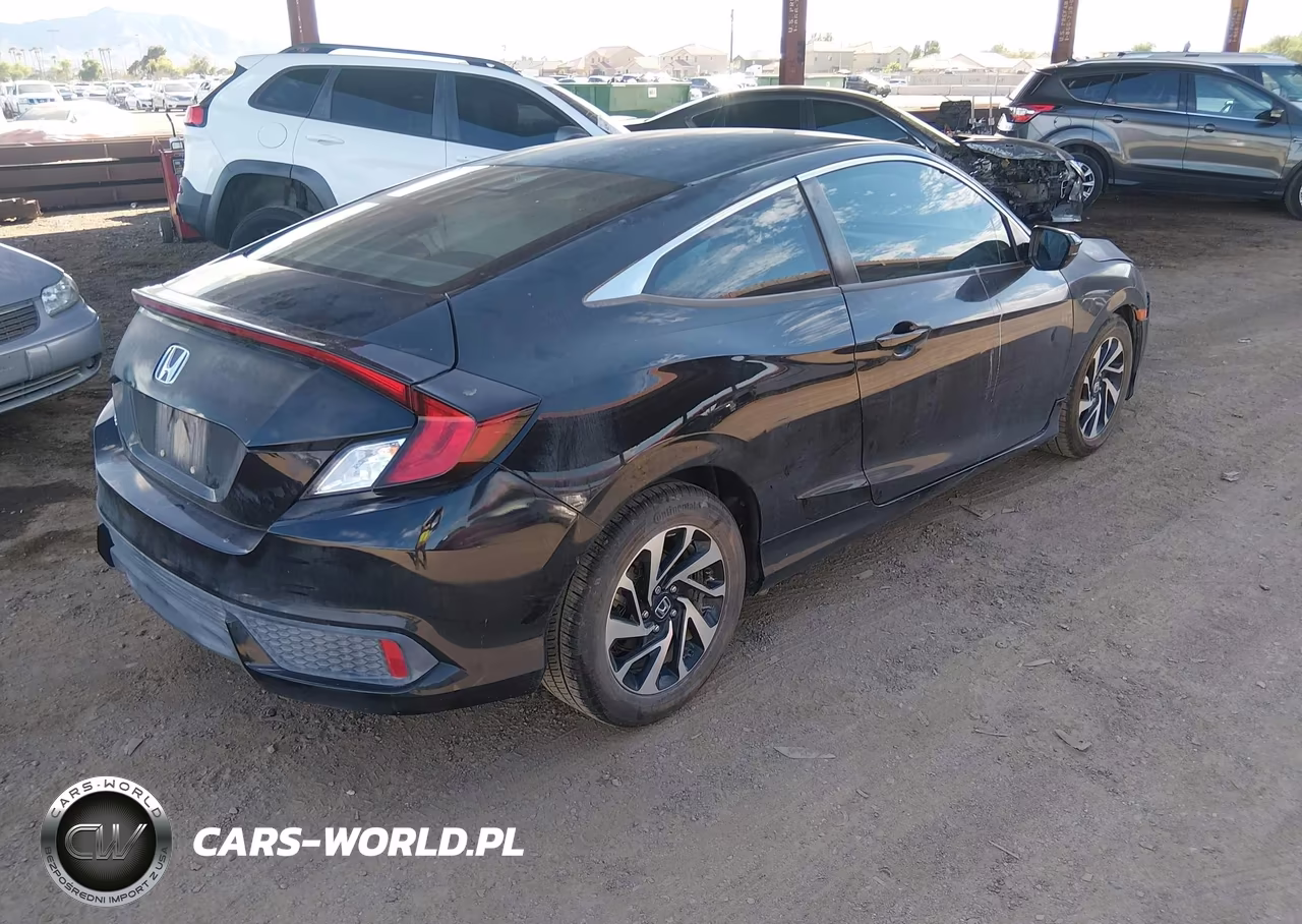 2017 Honda Civic Lx VIN:2HGFC4B58HH307300 - 4