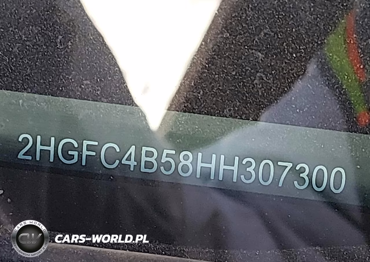 2017 Honda Civic Lx VIN:2HGFC4B58HH307300 - 9