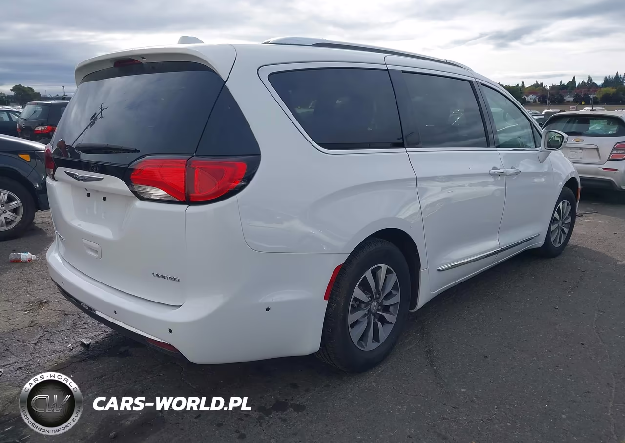 2020 Chrysler Pacifica Hybrid Limited VIN:2G4RC1N7XLR199482 - 4