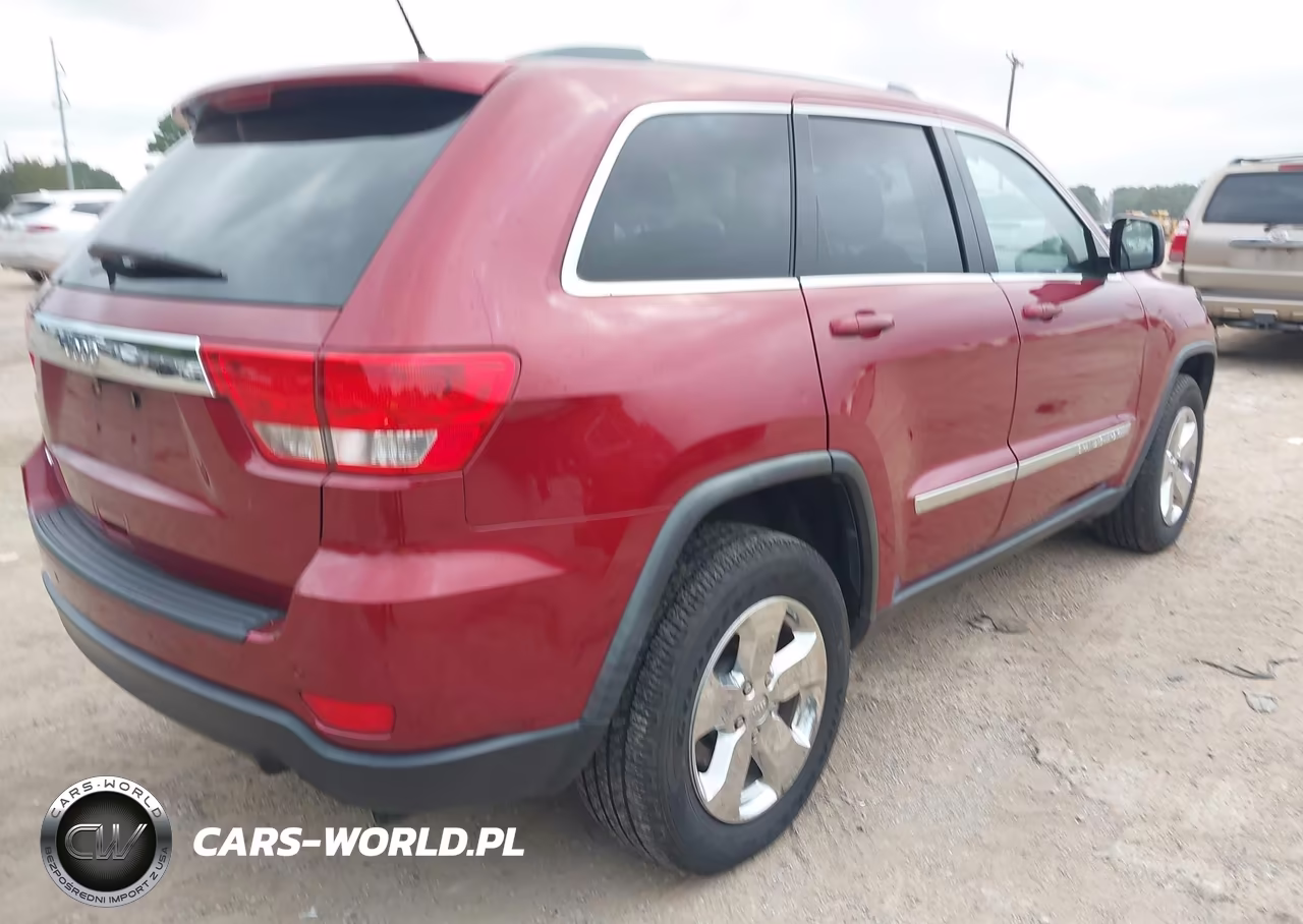 2012 Jeep Grand Cherokee Laredo VIN:1C4RJEAG8CC125490 - 4