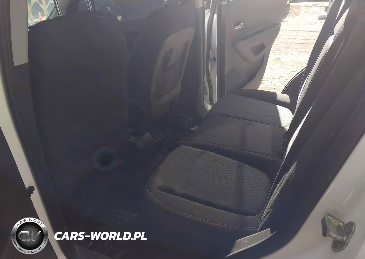 2017 Chevrolet Trax Ls VIN:3GNCJNSB0HL263911 - 8