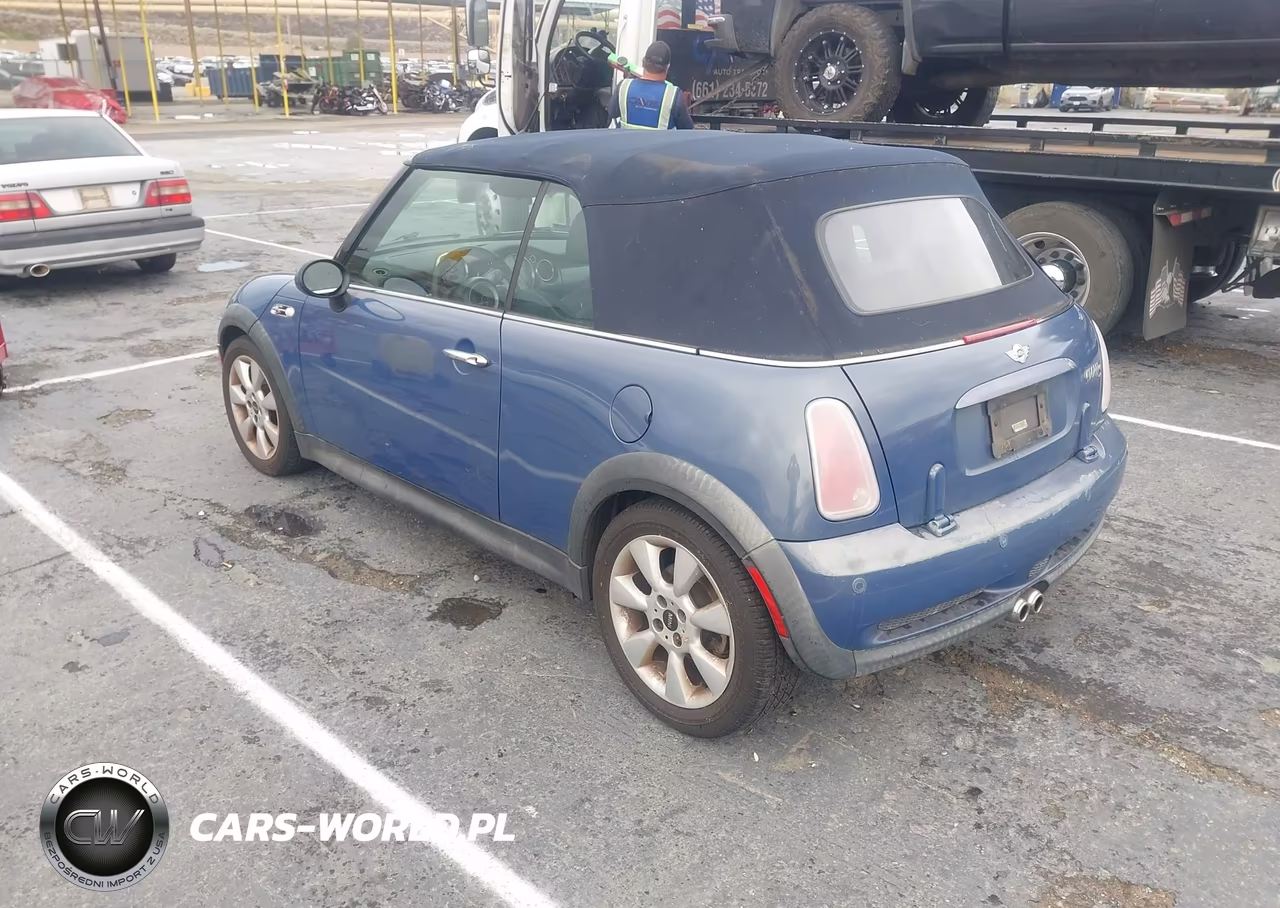 2005 Mini Cooper S VIN:WMWRH33435TF80091 - 3