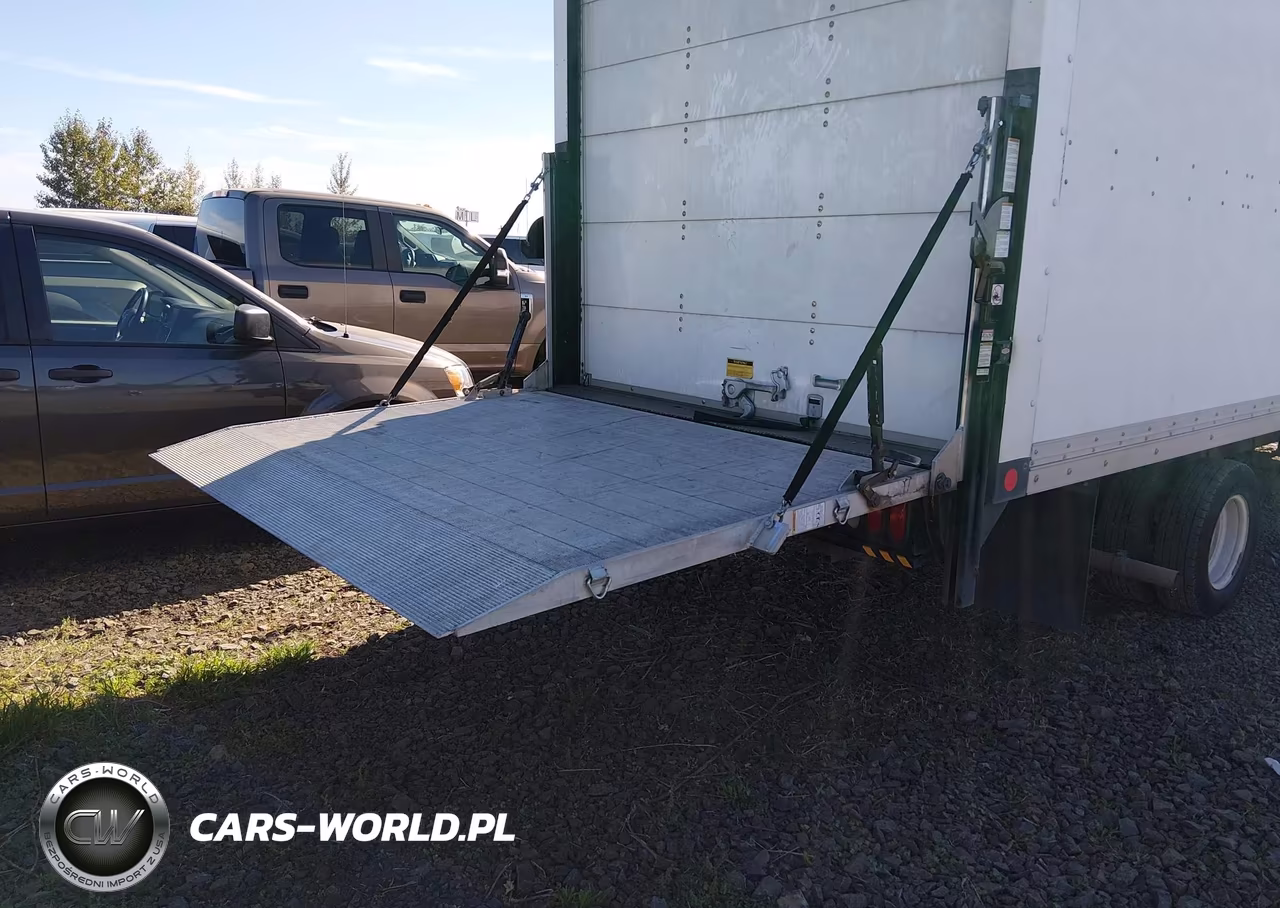 2019 Ford E-450 Cutaway VIN:1FDWE4F61KDC01475 - 14