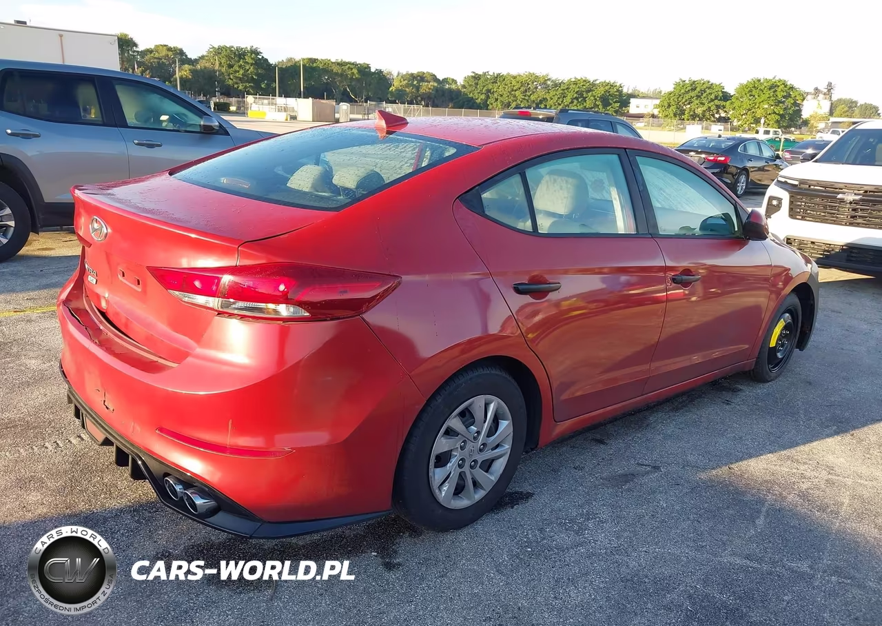 2017 Hyundai Elantra Se VIN:5NPD74LF2HH197689 - 4