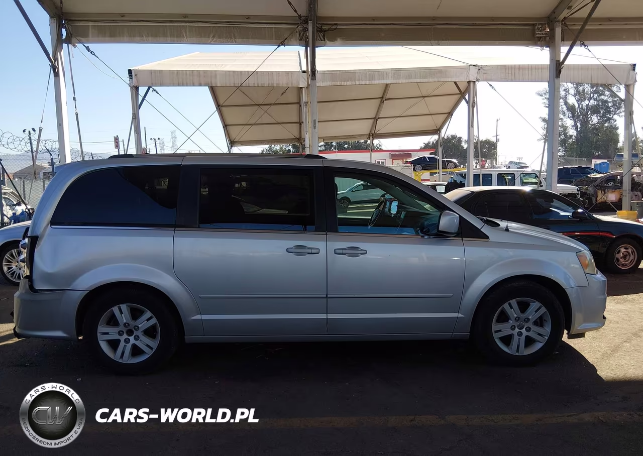 2011 Dodge Grand Caravan Crew VIN:2D4RN5DGXBR683009 - 14