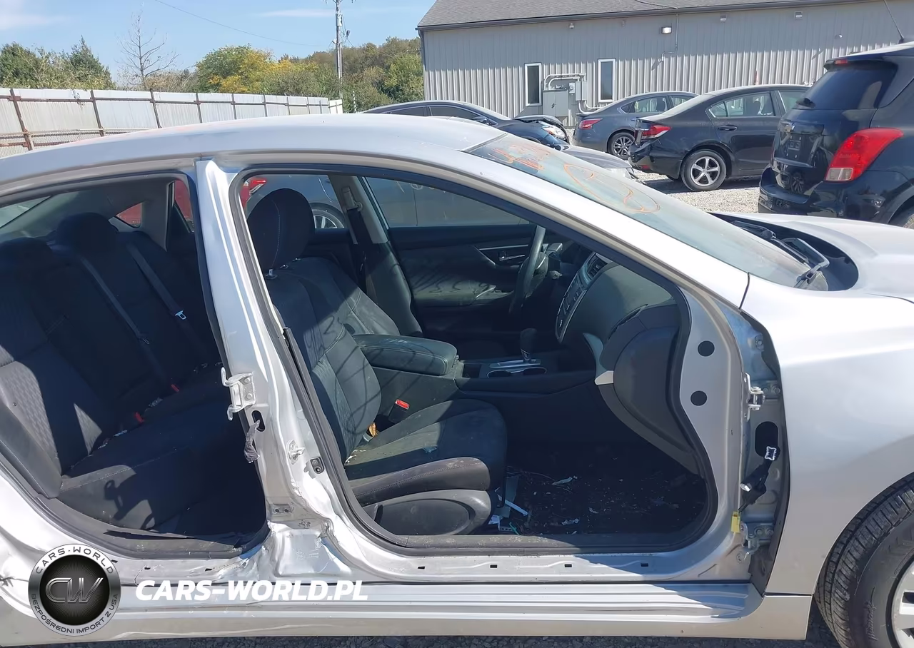 2018 Nissan Altima 2.5 S VIN:1N4AL3AP1JC209116 - 20