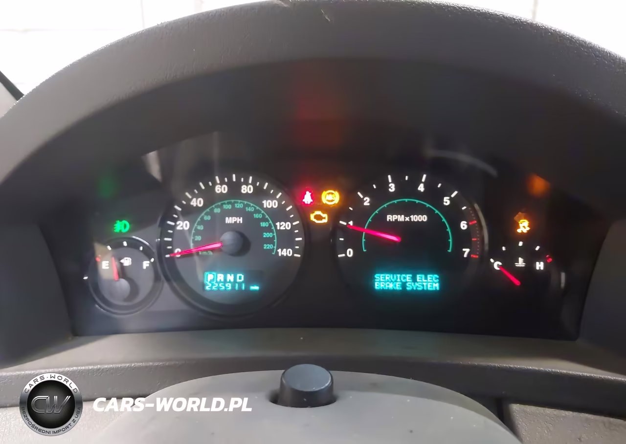 2005 Jeep Grand Cherokee Laredo VIN:1J4HR48N35C732039 - 7