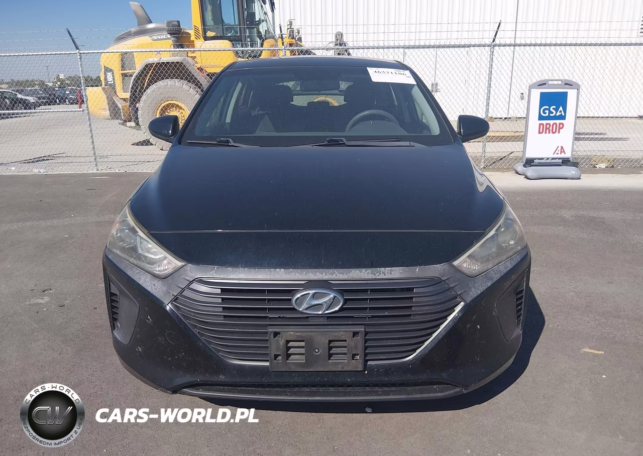2018 Hyundai Ioniq Hybrid Blue VIN:KMHC65LC9JU075476 - 17