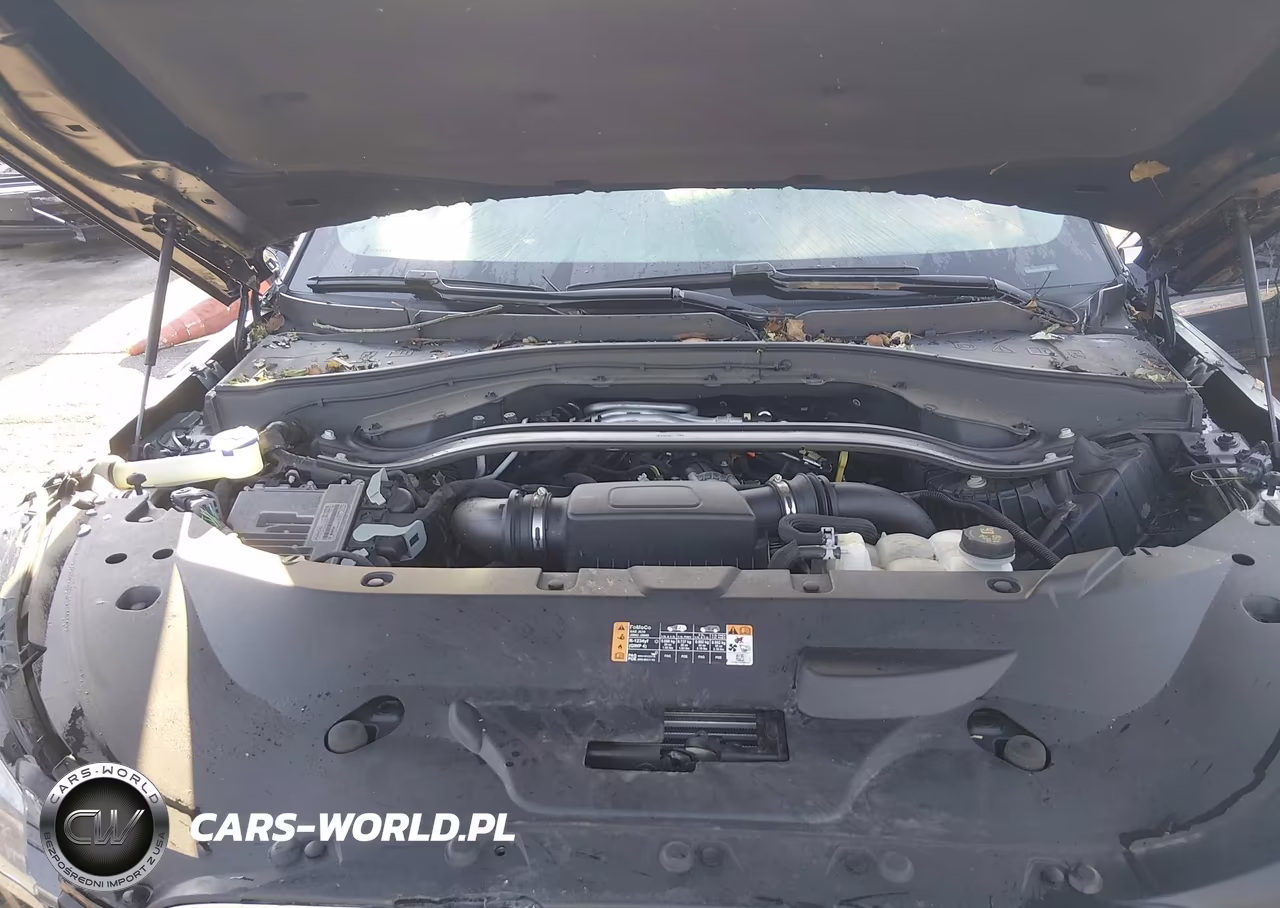 2023 Lincoln Aviator Standard VIN:5LM5J6XCXPGL18708 - 10