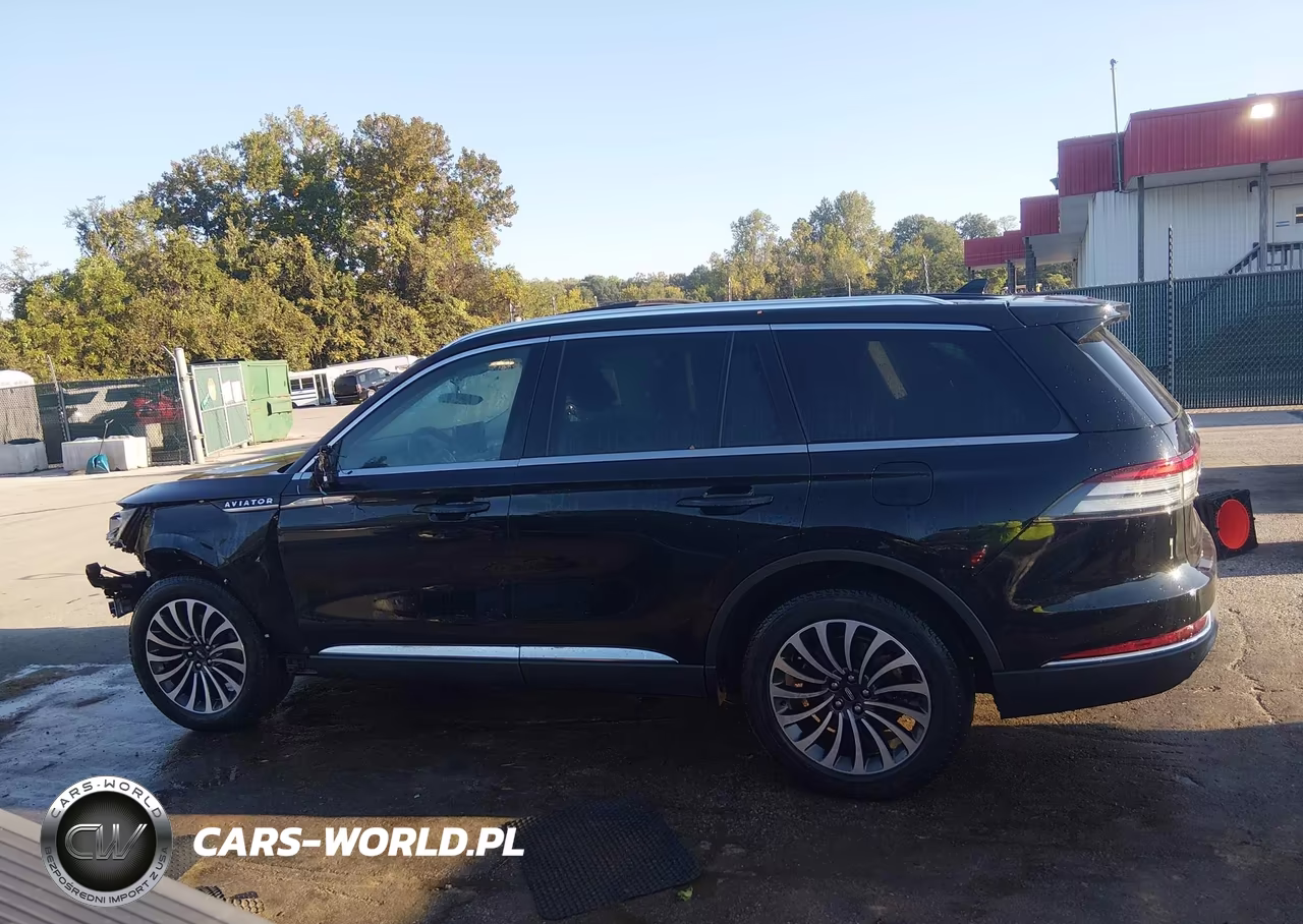 2023 Lincoln Aviator Standard VIN:5LM5J6XCXPGL18708 - 14