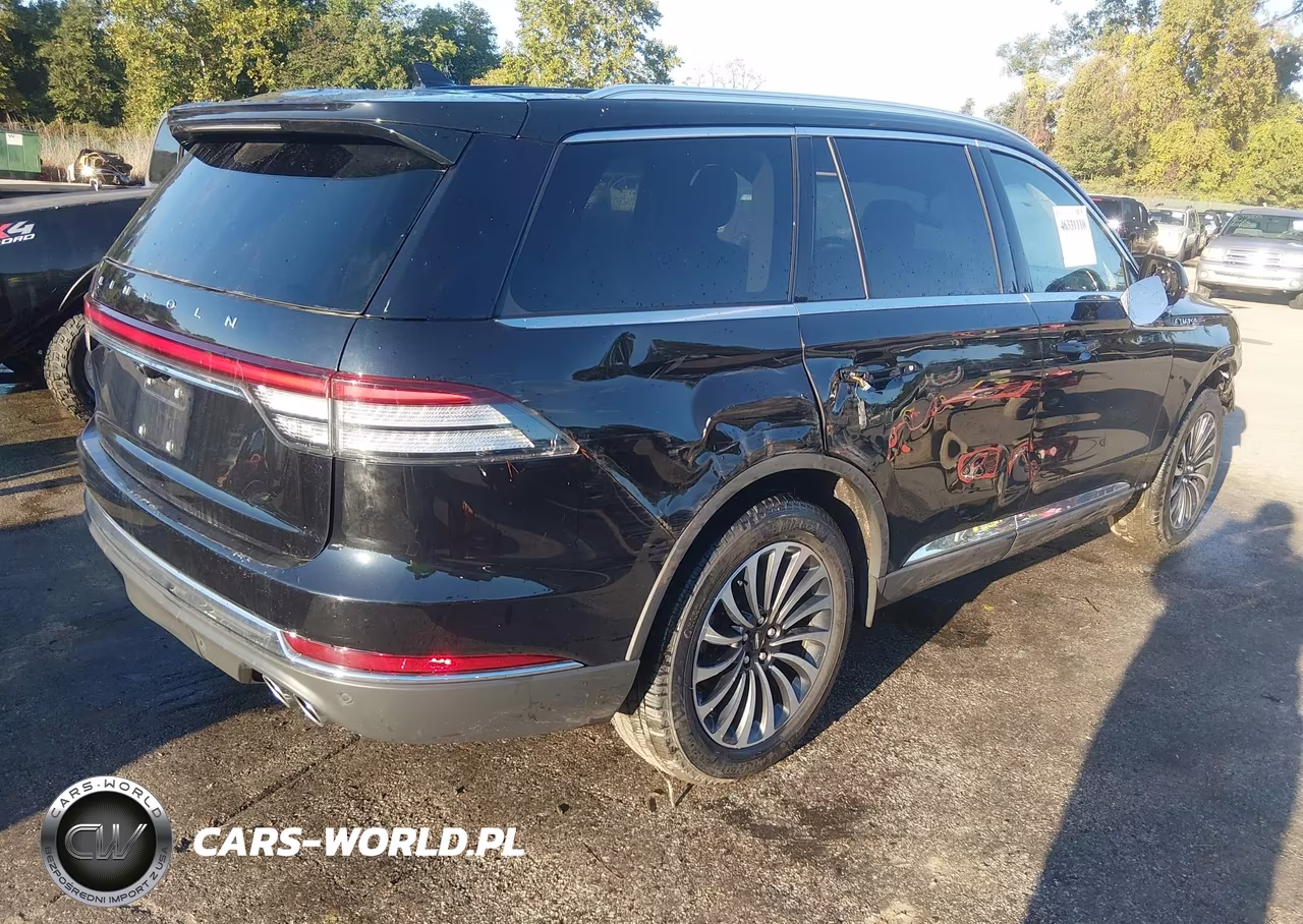 2023 Lincoln Aviator Standard VIN:5LM5J6XCXPGL18708 - 4