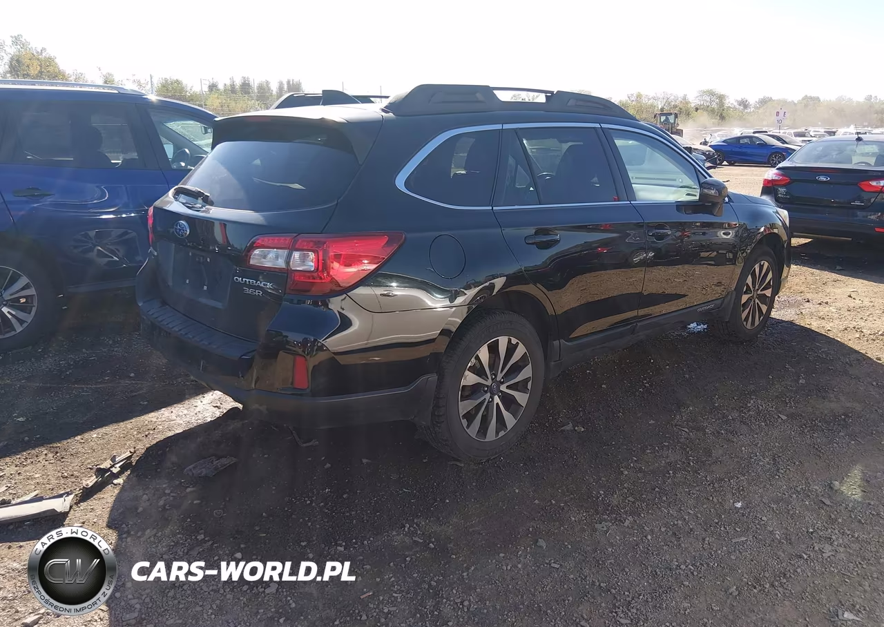 2016 Subaru Outback 3.6R Limited VIN:4S4BSENC3G3277667 - 4