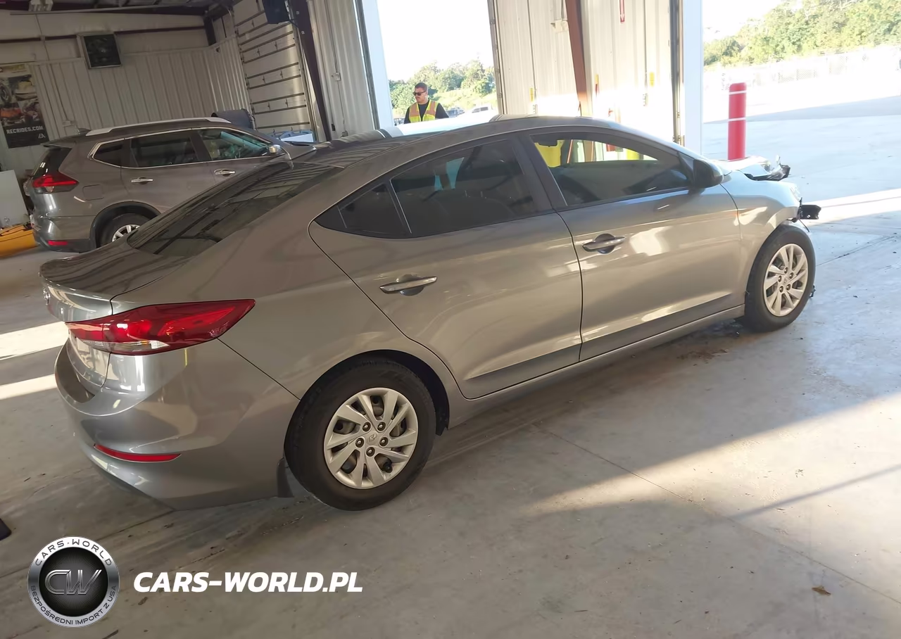 2017 Hyundai Elantra Se VIN:KMHD74LFXHU368240 - 4