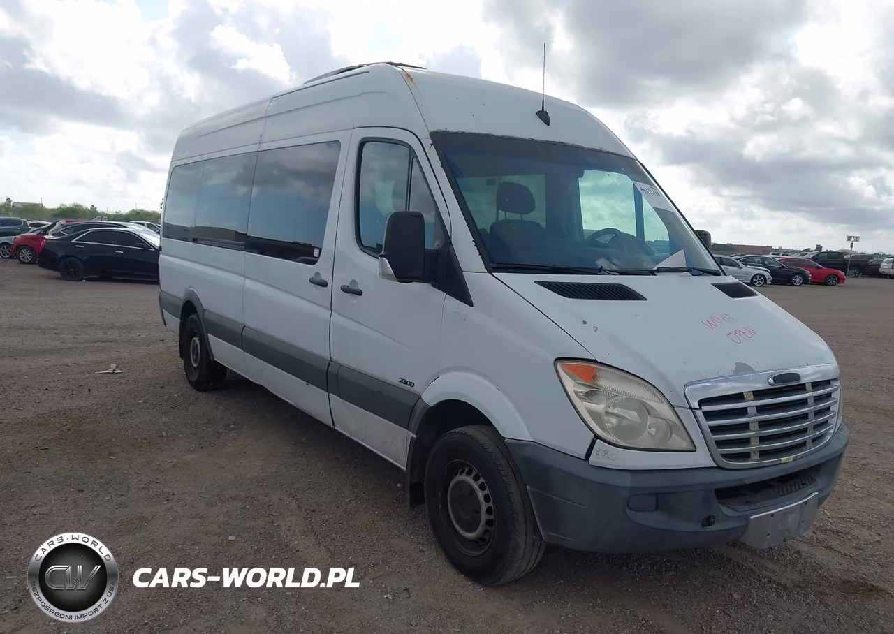 2011 Freightliner Sprinter 2500