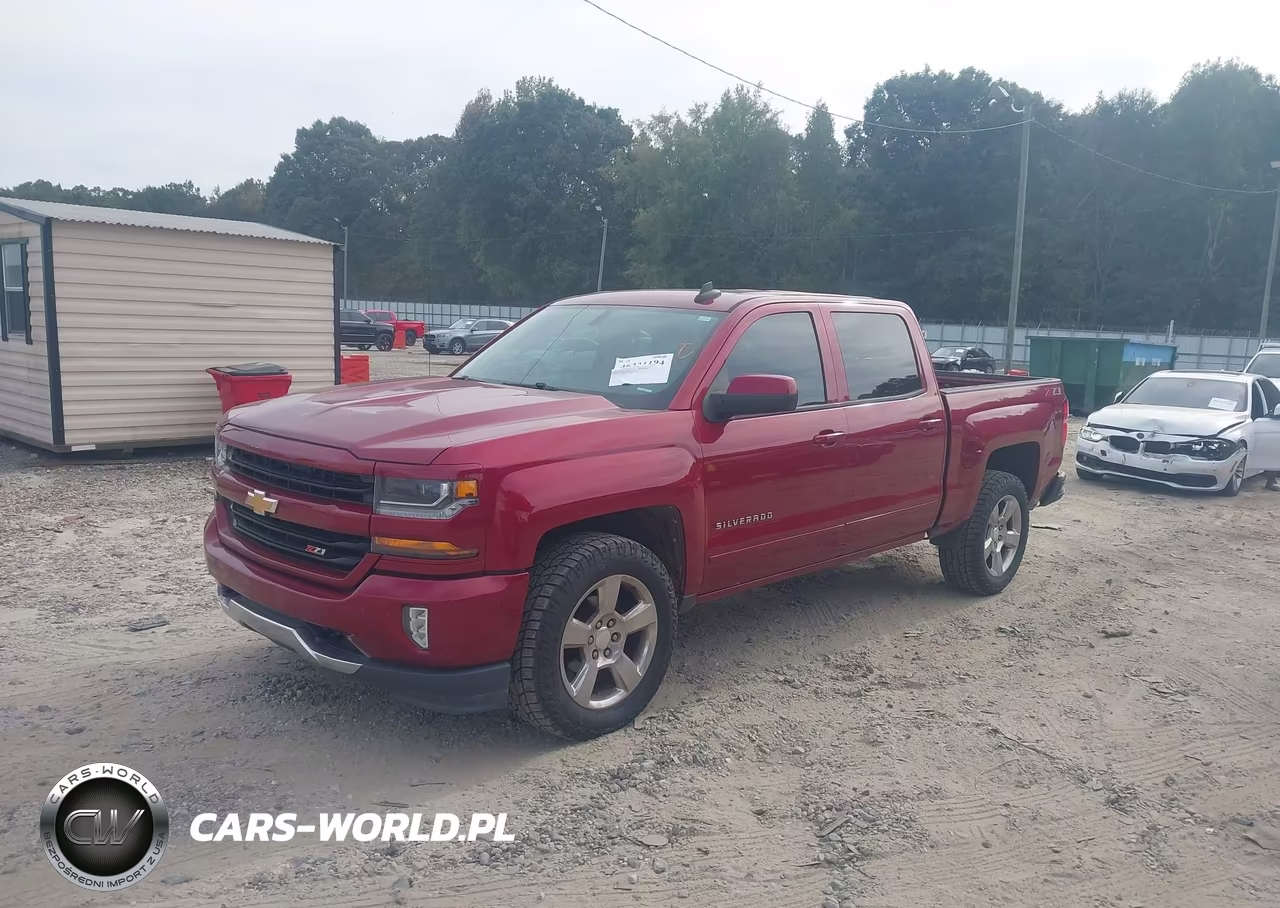 2018 Chevrolet Silverado 1500 2Lt VIN:3GCUKREC9JG295583 - 2