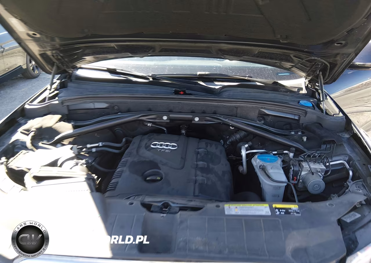 2015 Audi Q5 2.0T Premium VIN:WA1LFAFP1FA105987 - 10
