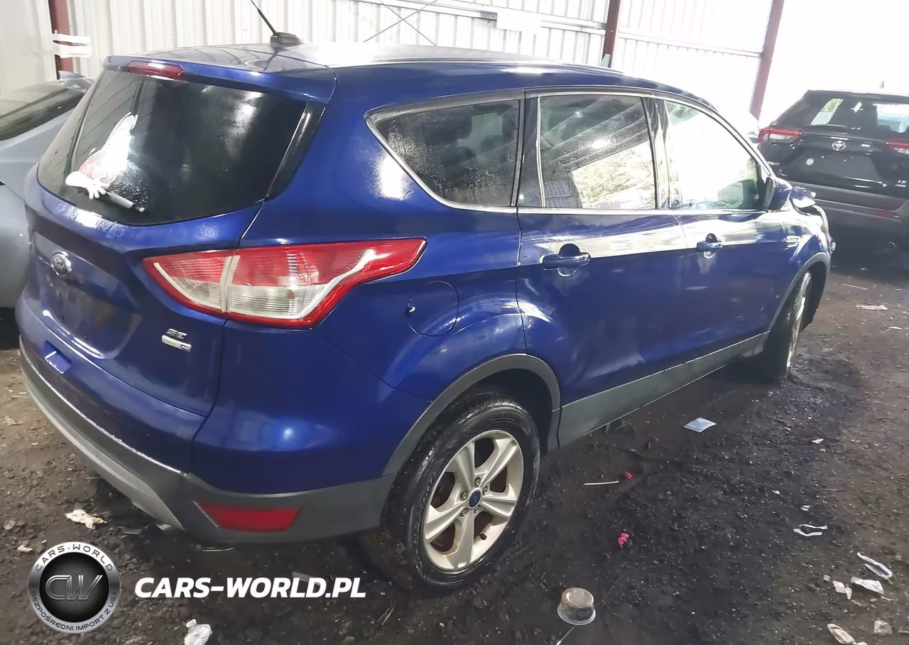 2015 Ford Escape Se VIN:1FMCU9G93FUB32225 - 4
