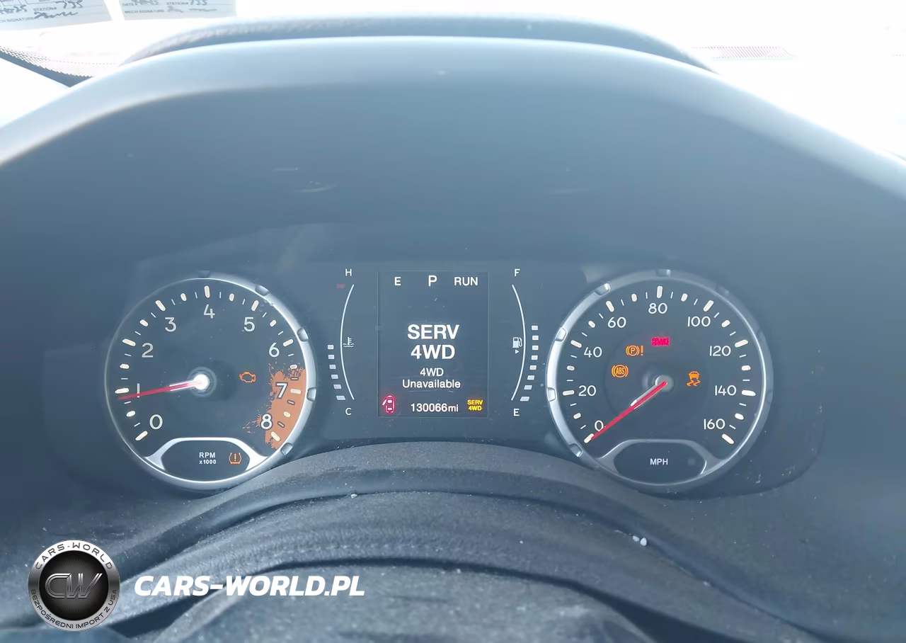 2017 Jeep Renegade Latitude 4X4 VIN:ZACCJBBB4HPG49942 - 15
