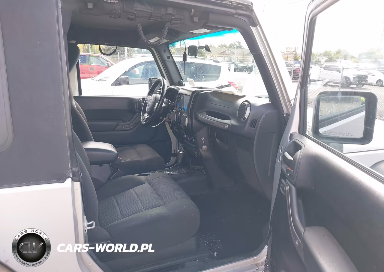 2012 Jeep Wrangler Sport VIN:1C4AJWAG5CL252247 - 5