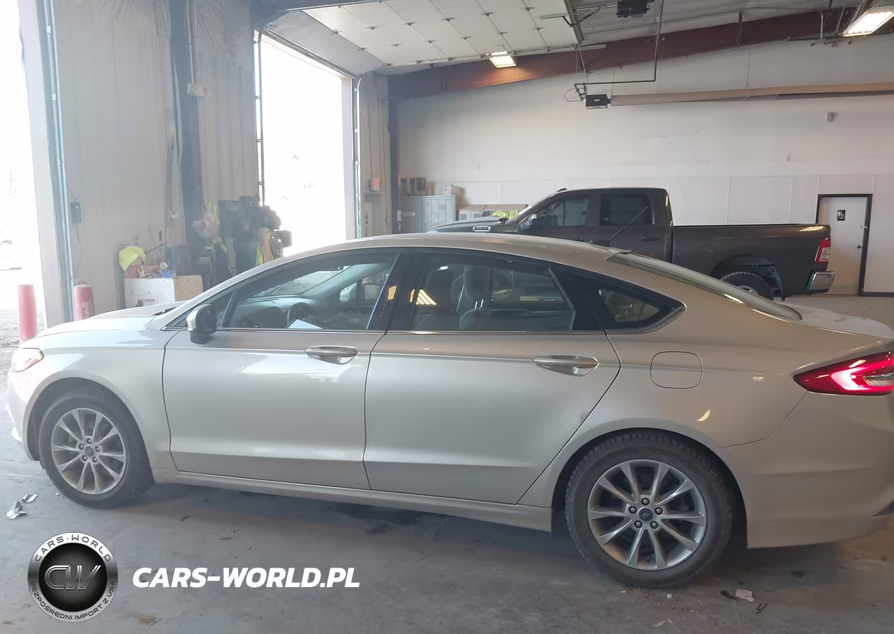 2017 Ford Fusion Se VIN:3FA6P0H7XHR251598 - 14