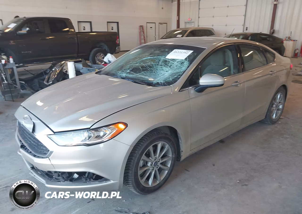 2017 Ford Fusion Se VIN:3FA6P0H7XHR251598 - 2