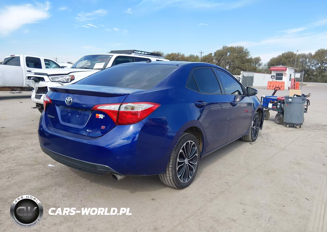 2015 Toyota Corolla S Plus VIN:5YFBURHEXFP290389 - 4