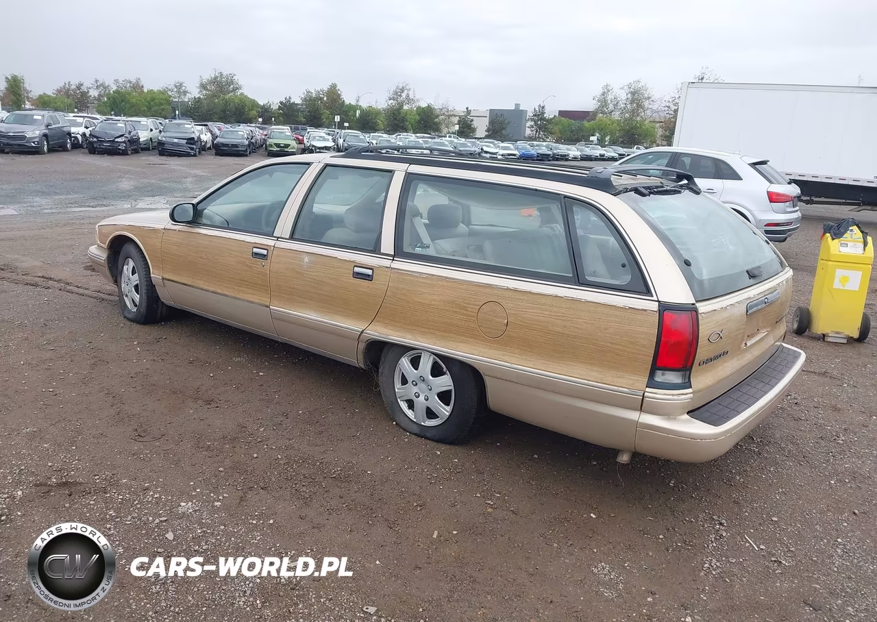 1995 Chevrolet Caprice VIN:1G1BL82P3SR101081 - 3