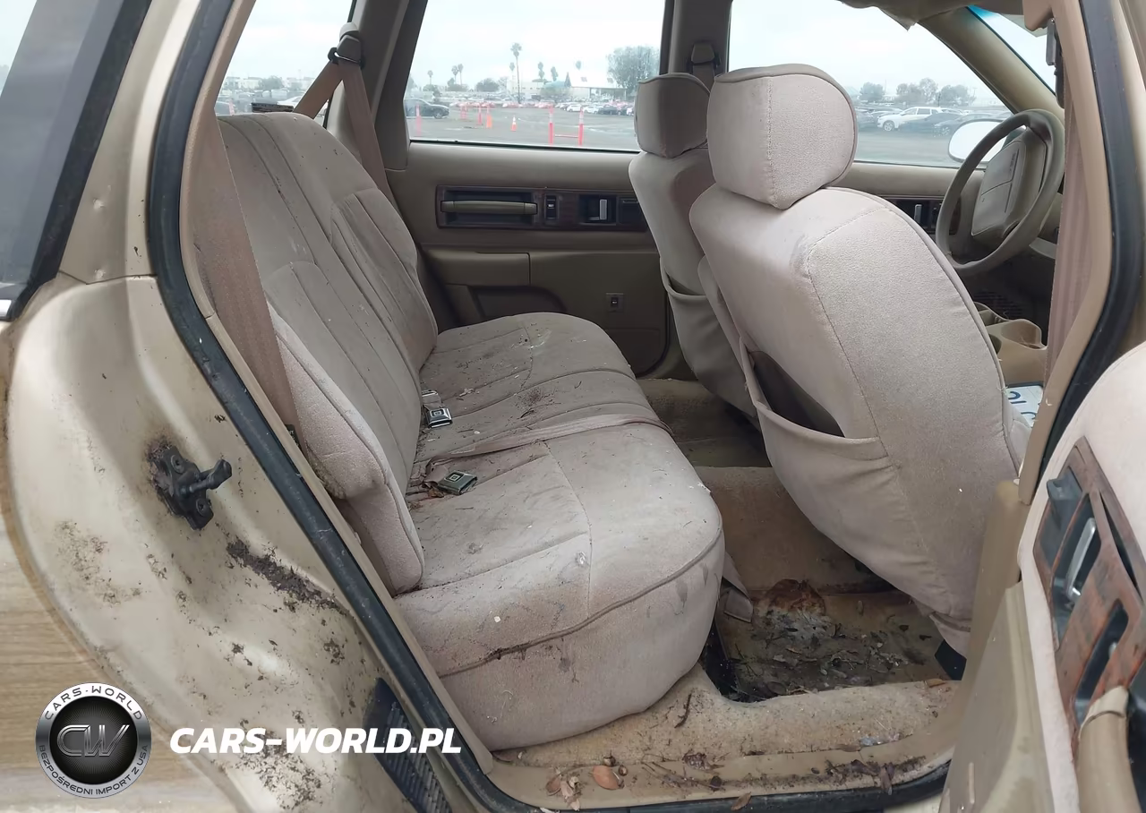 1995 Chevrolet Caprice VIN:1G1BL82P3SR101081 - 8