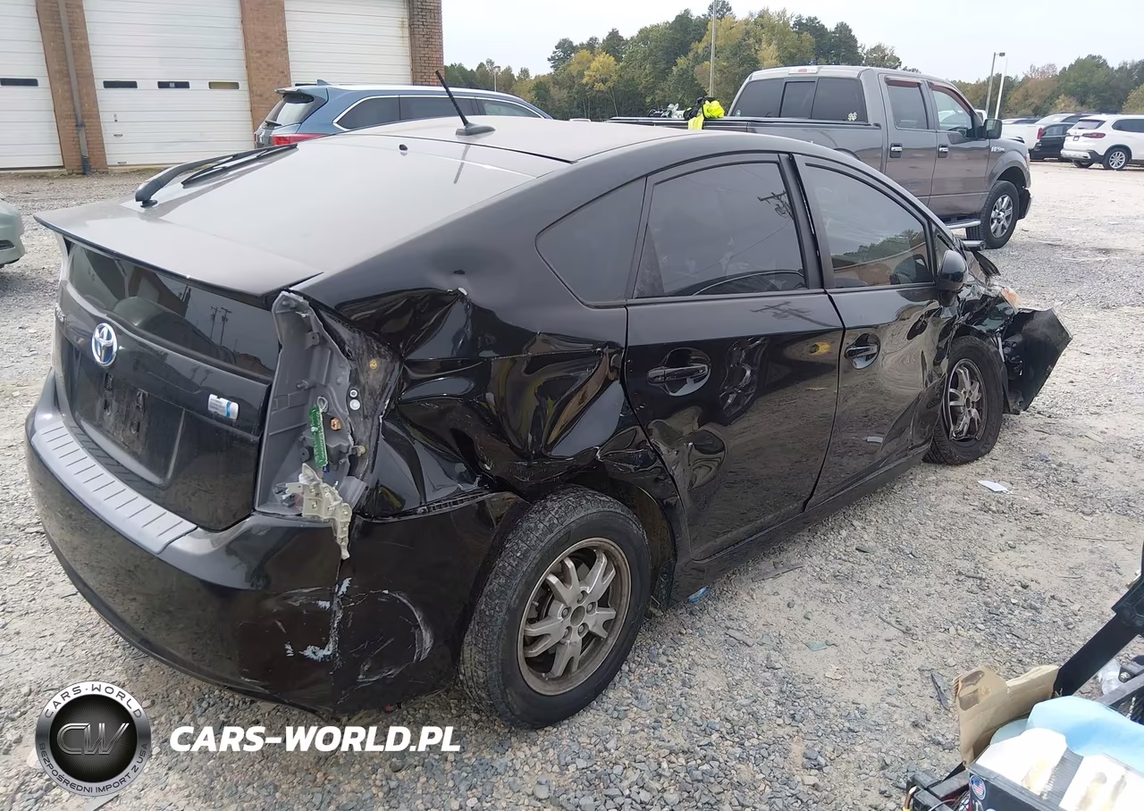 2010 Toyota Prius Iii VIN:JTDKN3DU8A5009753 - 4