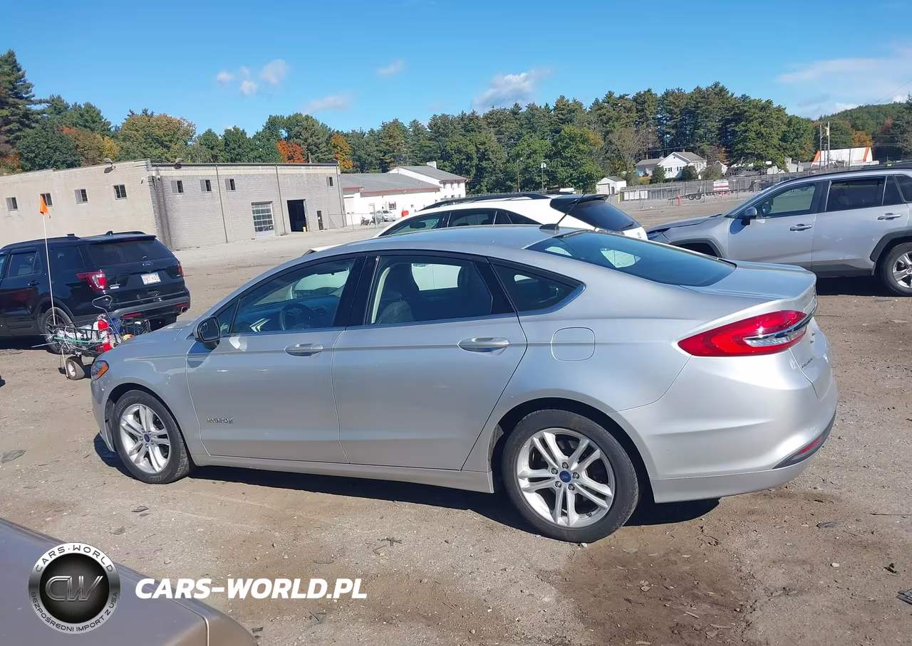 2018 Ford Fusion Hybrid Se VIN:3FA6P0LU2JR116487 - 14