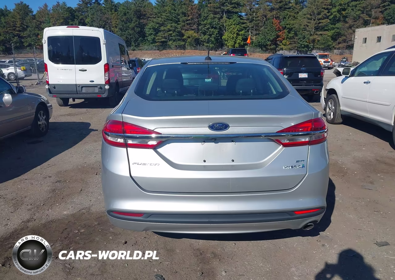 2018 Ford Fusion Hybrid Se VIN:3FA6P0LU2JR116487 - 16