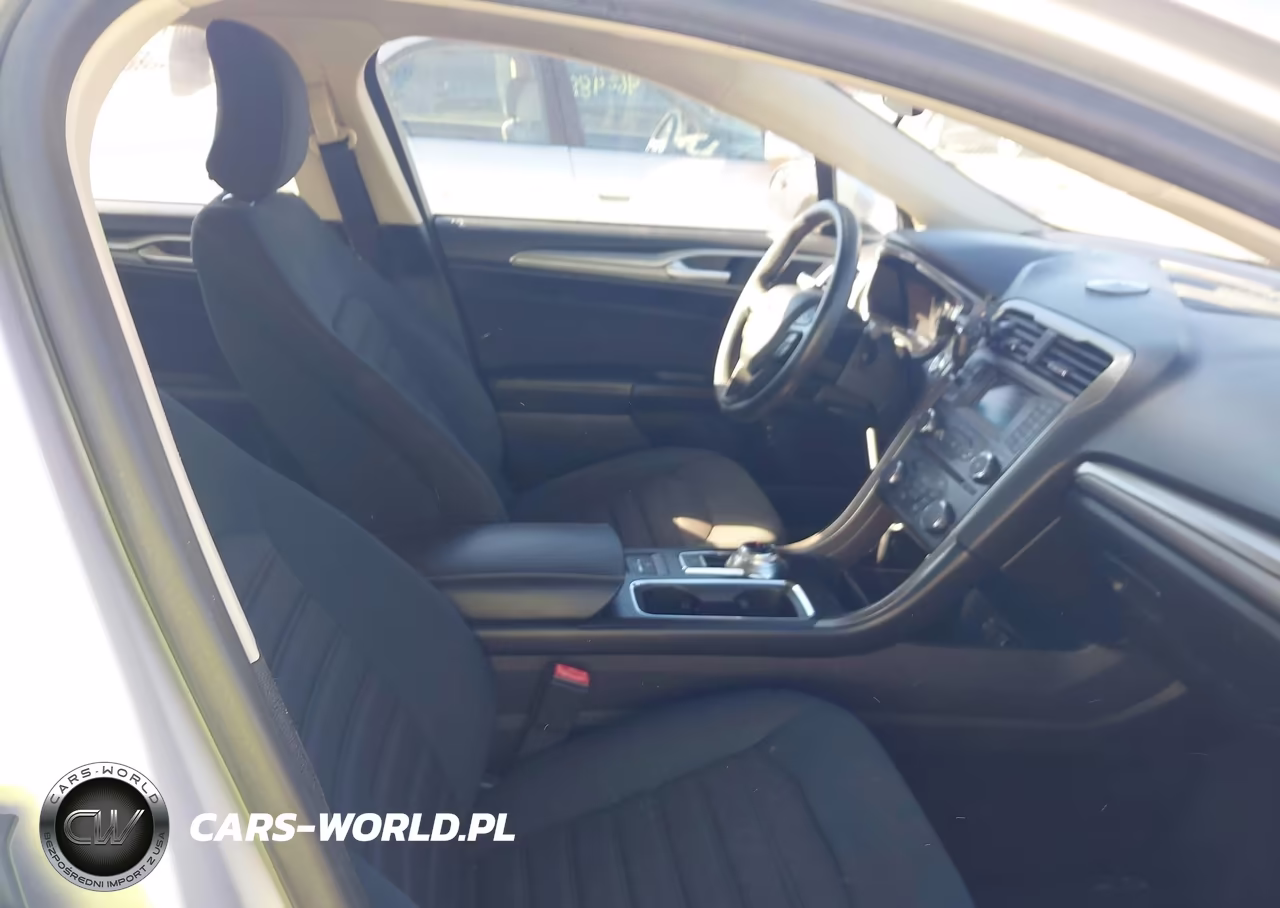 2018 Ford Fusion Hybrid Se VIN:3FA6P0LU2JR116487 - 5