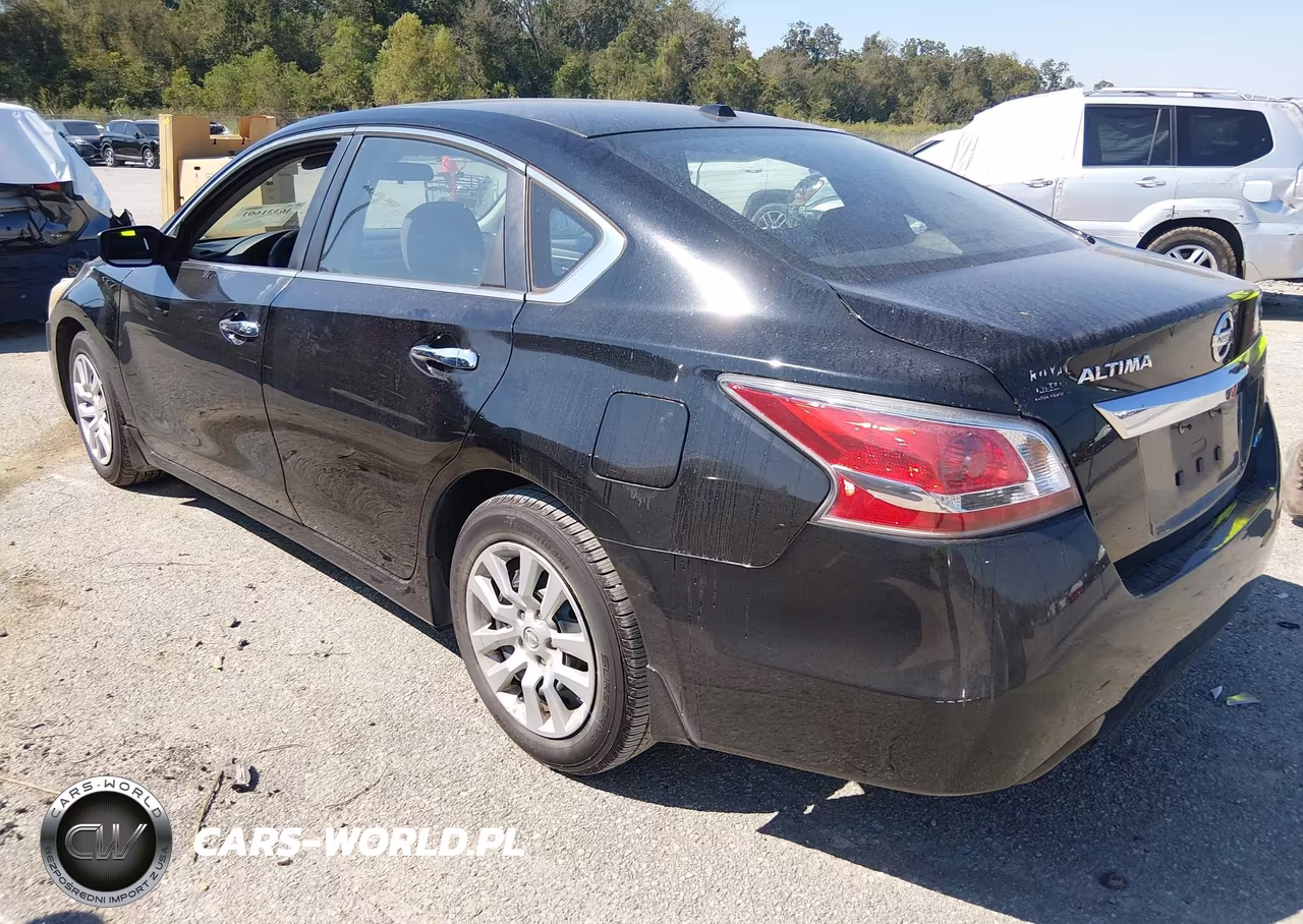2014 Nissan Altima 2.5 S VIN:1N4AL3AP2EN388809 - 3
