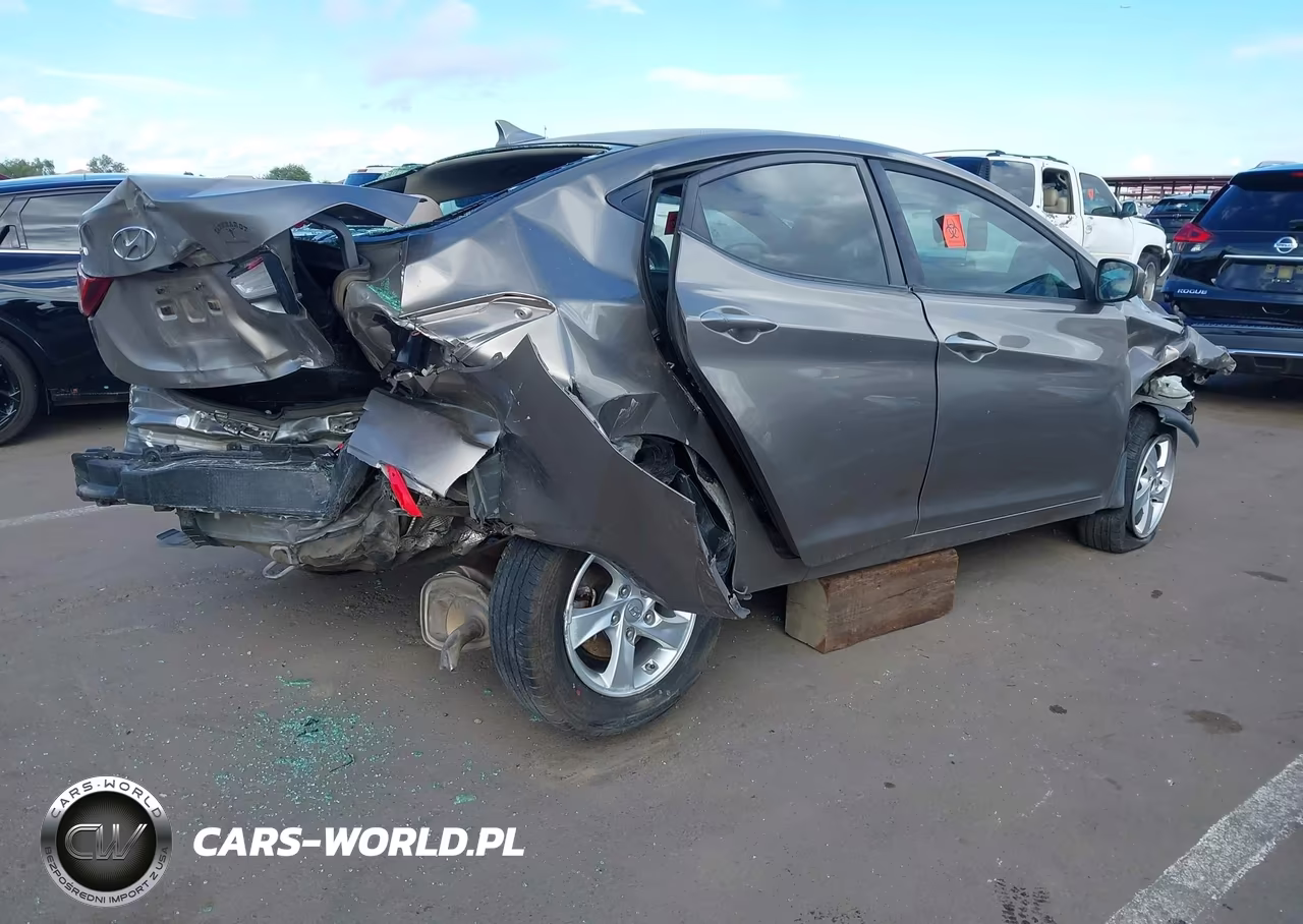 2014 Hyundai Elantra Se VIN:5NPDH4AE4EH518909 - 4